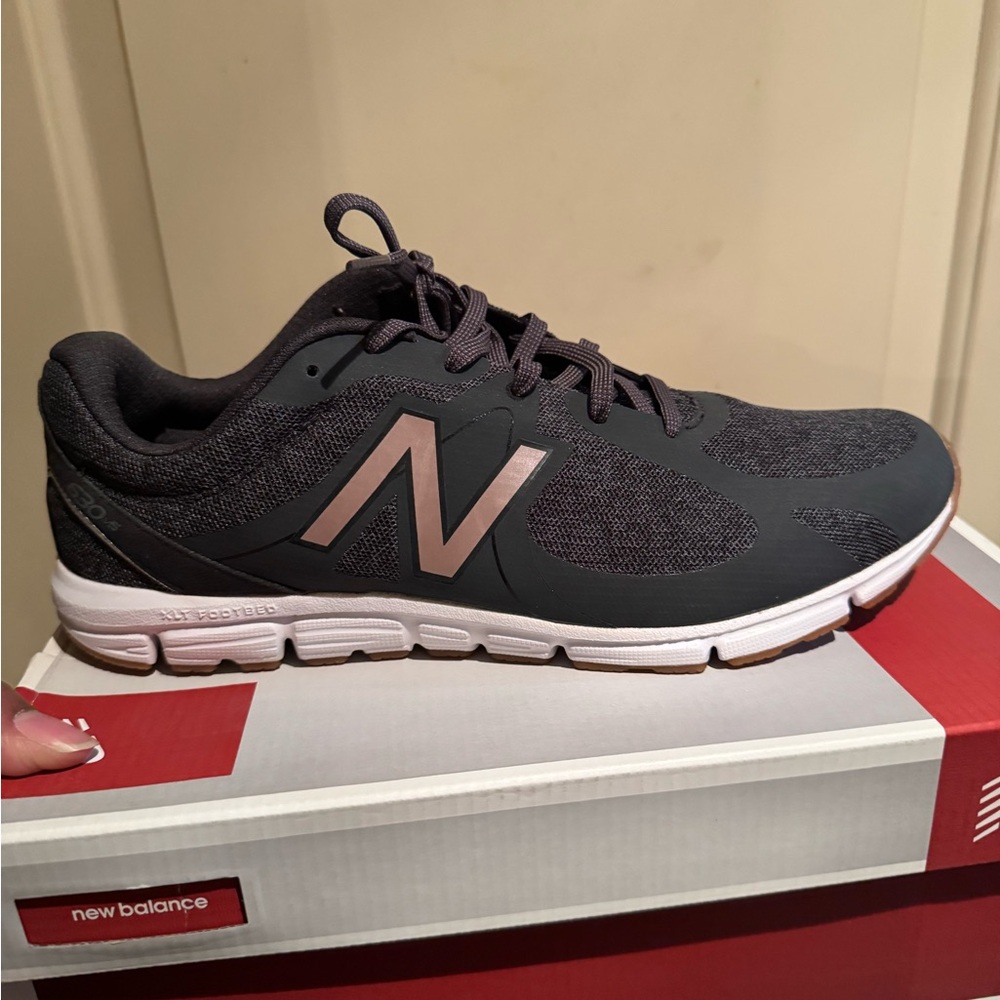 New Balance Women’s Gray Sneakers with Rose Logo Accent